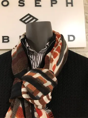 JOSEPH ABBOUD 山口 コーディネート画像