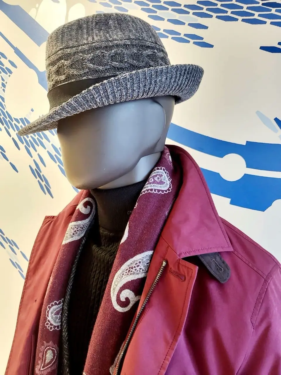 JOSEPH ABBOUD 亀井 コーディネート画像