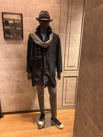 JOSEPH ABBOUD 上條 コーディネート画像