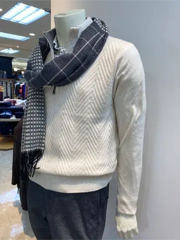 JOSEPH ABBOUD 坪井 コーディネート画像