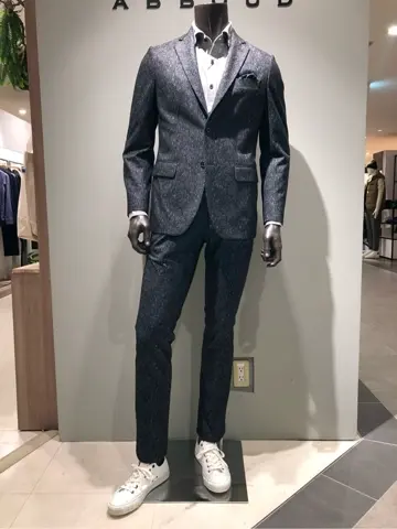 JOSEPH ABBOUD 川田 コーディネート画像