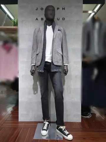 JOSEPH ABBOUD 石川 コーディネート画像