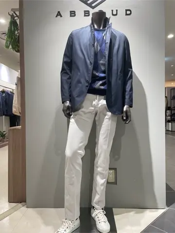 JOSEPH ABBOUD 伊津野 コーディネート画像