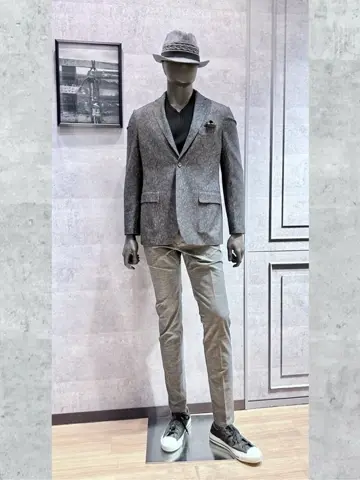 JOSEPH ABBOUD 二澤 コーディネート画像