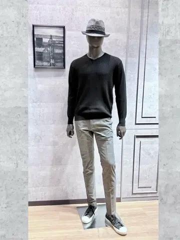 JOSEPH ABBOUD 二澤 コーディネート画像