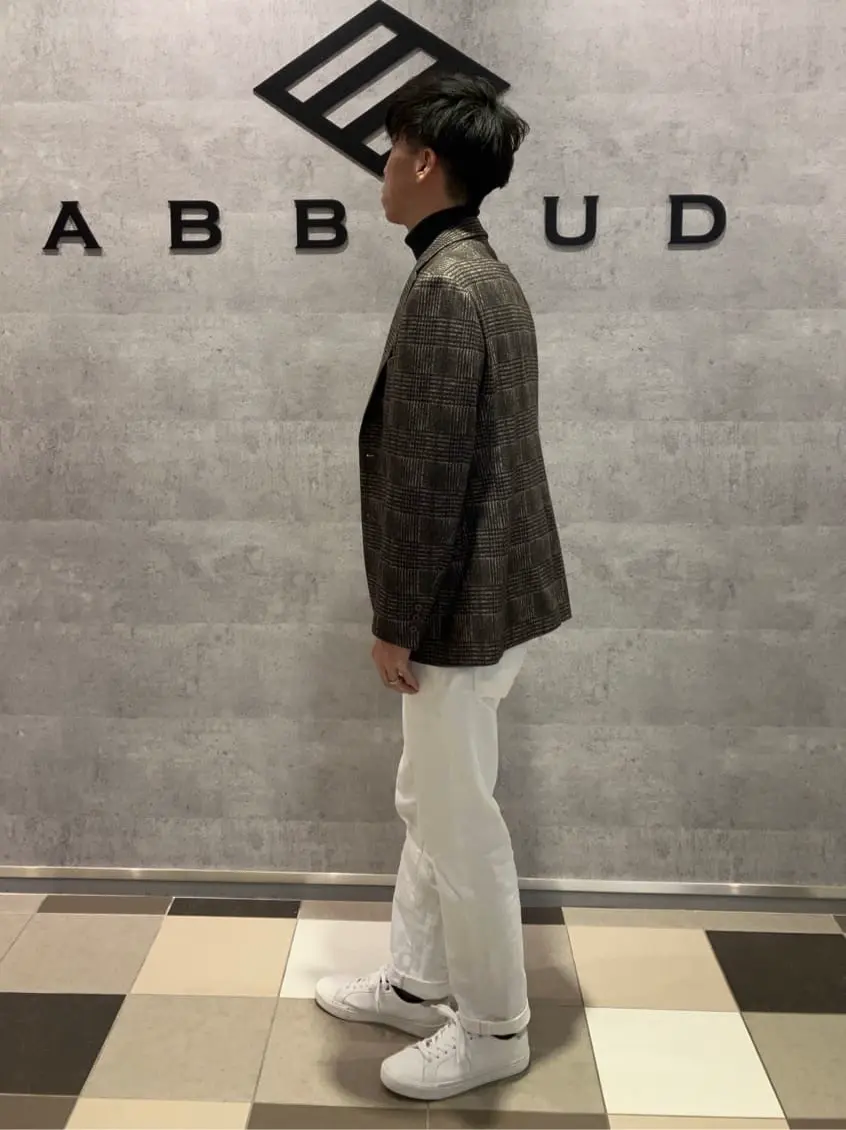 JOSEPH ABBOUD 足立 コーディネート画像