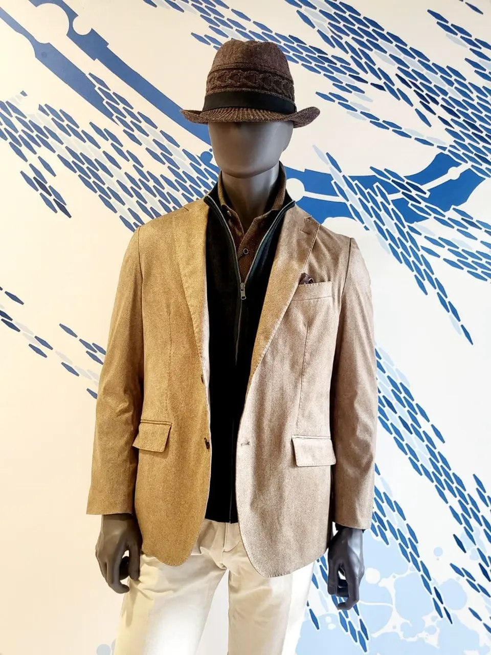 JOSEPH ABBOUD 亀井 コーディネート画像