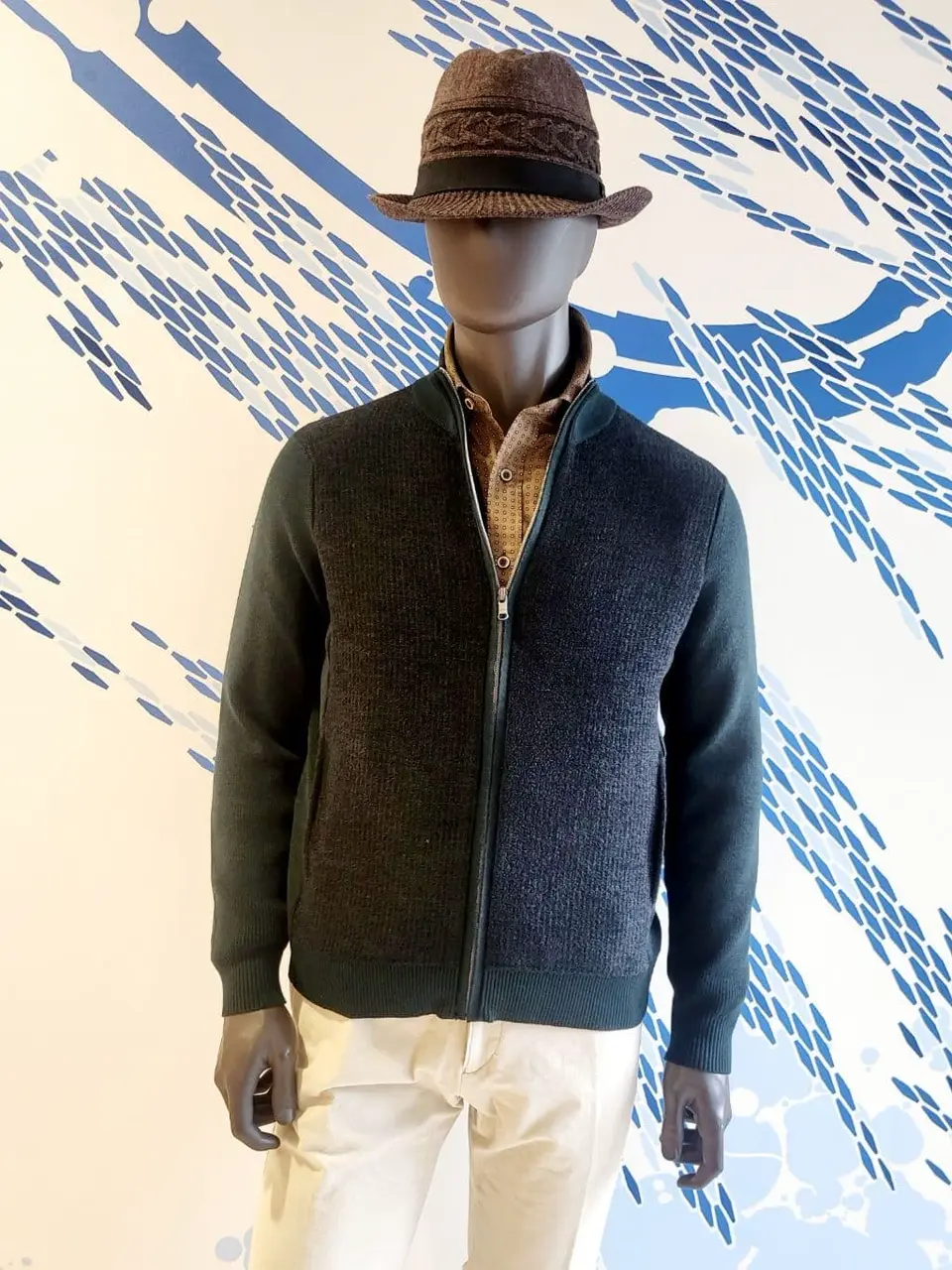 JOSEPH ABBOUD 亀井 コーディネート画像