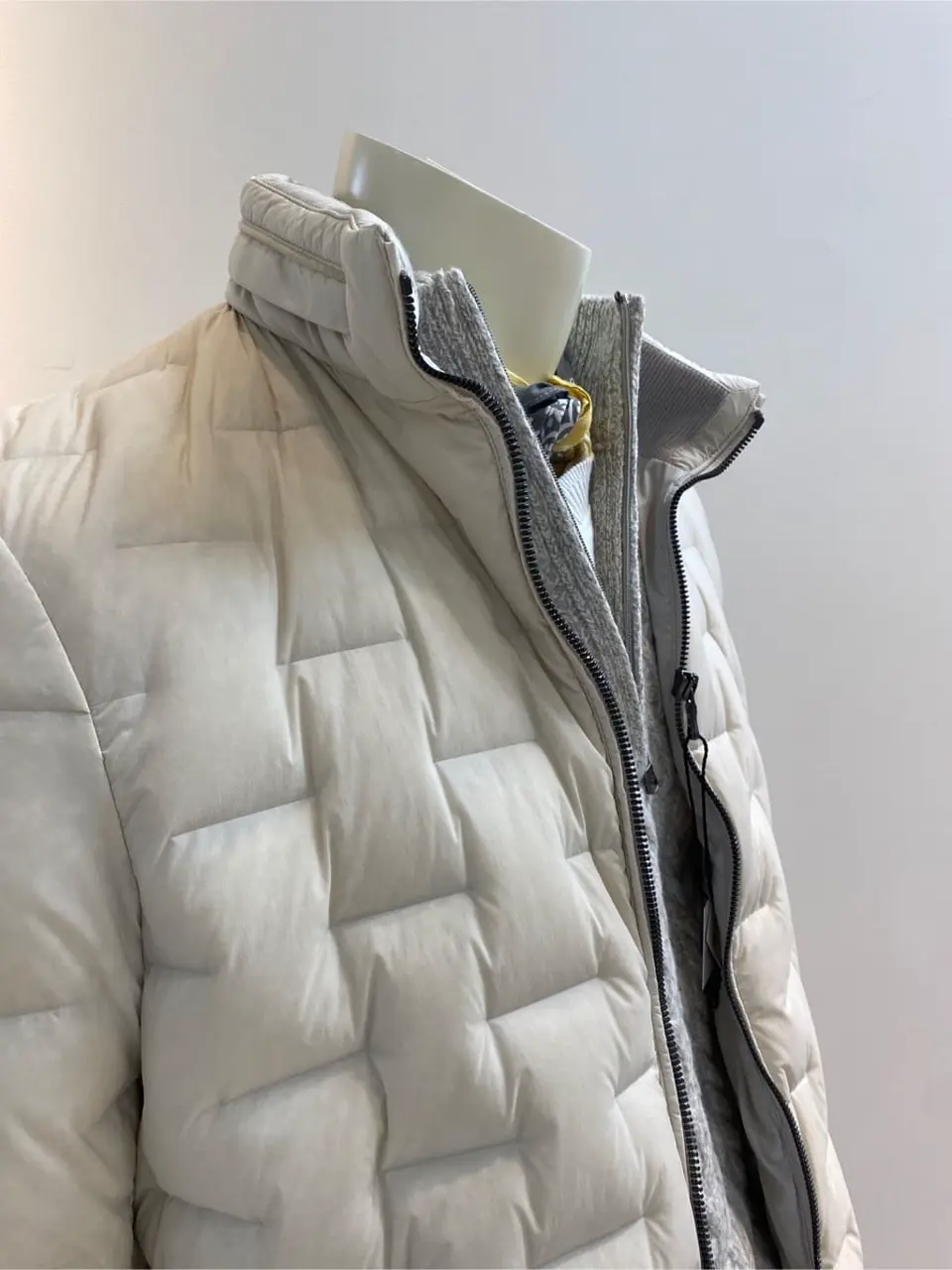 JOSEPH ABBOUD 坪井 コーディネート画像