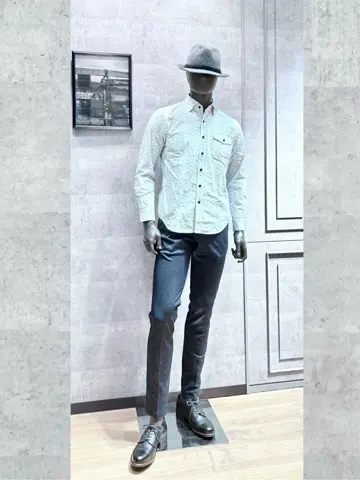 JOSEPH ABBOUD 二澤 コーディネート画像