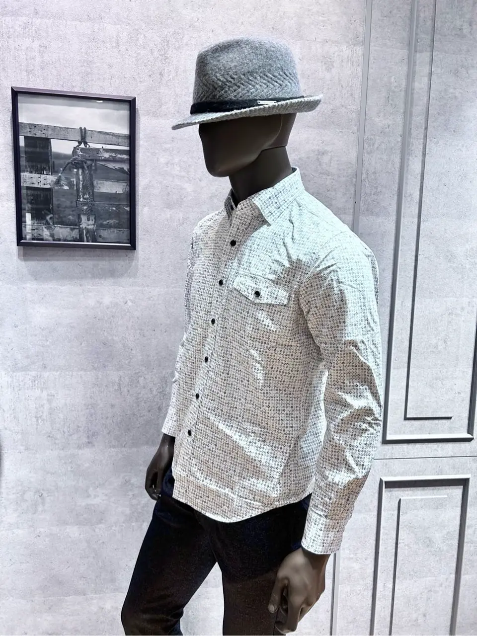 JOSEPH ABBOUD 二澤 コーディネート画像