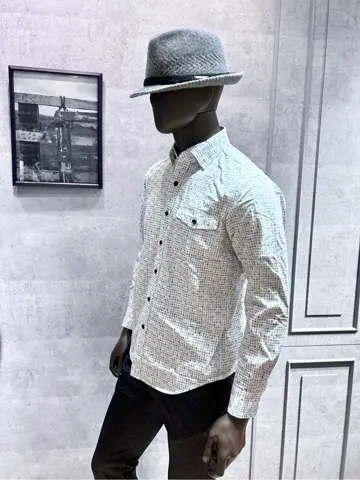 JOSEPH ABBOUD 二澤 コーディネート画像