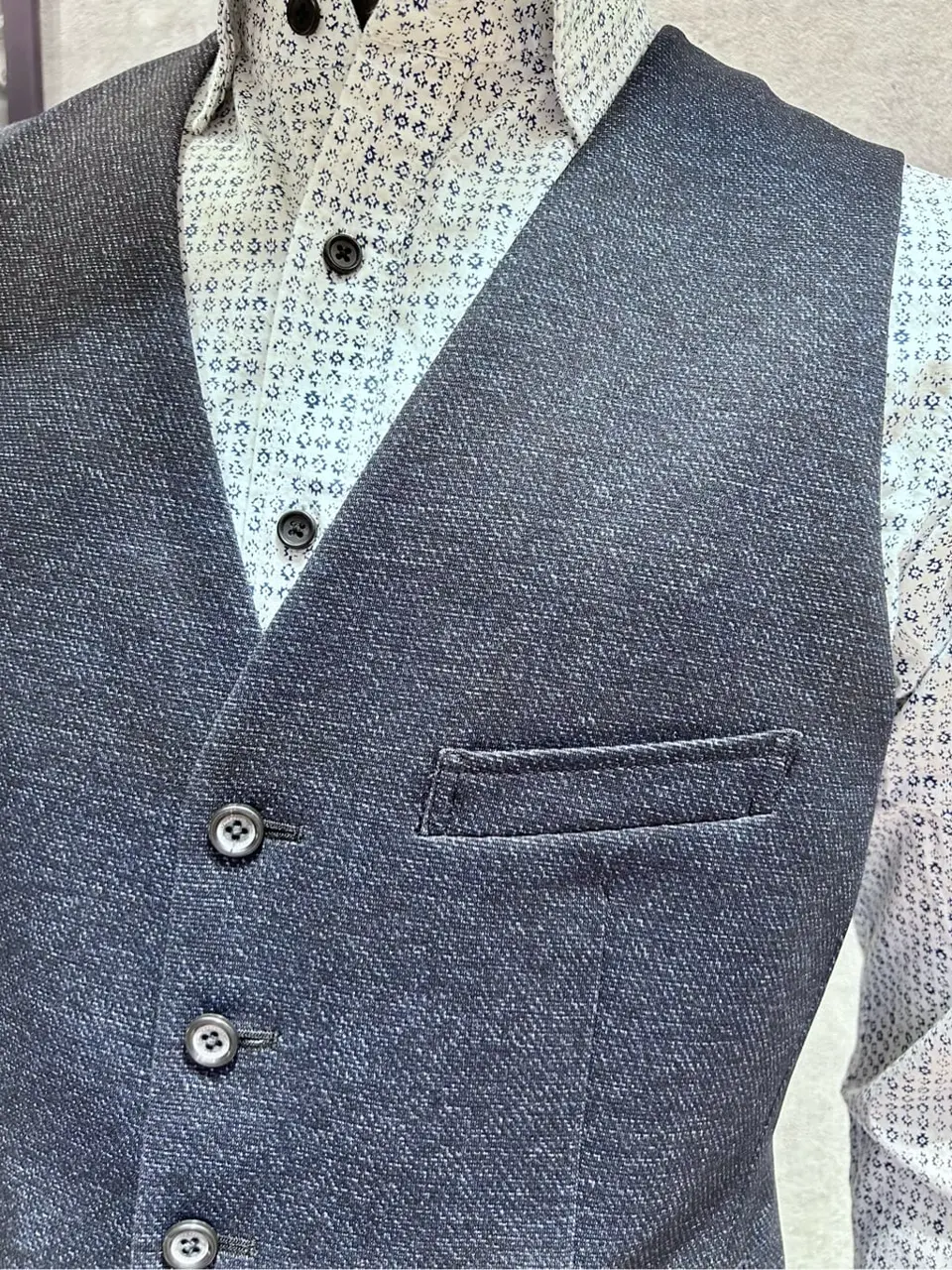 JOSEPH ABBOUD 二澤 コーディネート画像