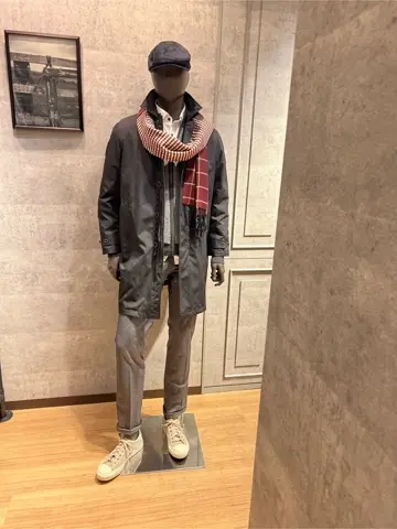 JOSEPH ABBOUD 上條 コーディネート画像