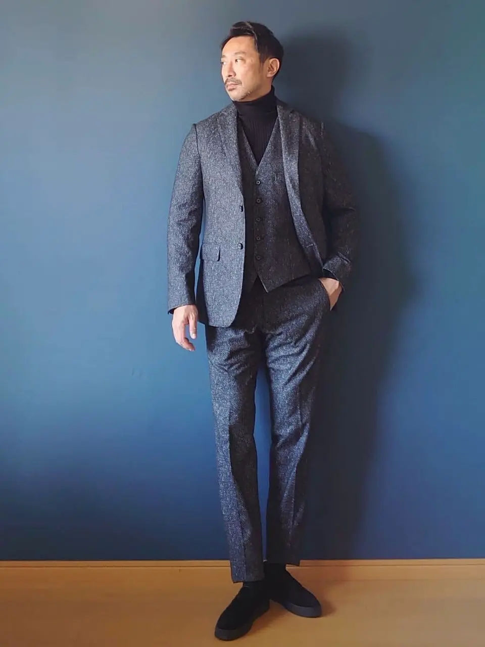 JOSEPH ABBOUD 安東 コーディネート画像