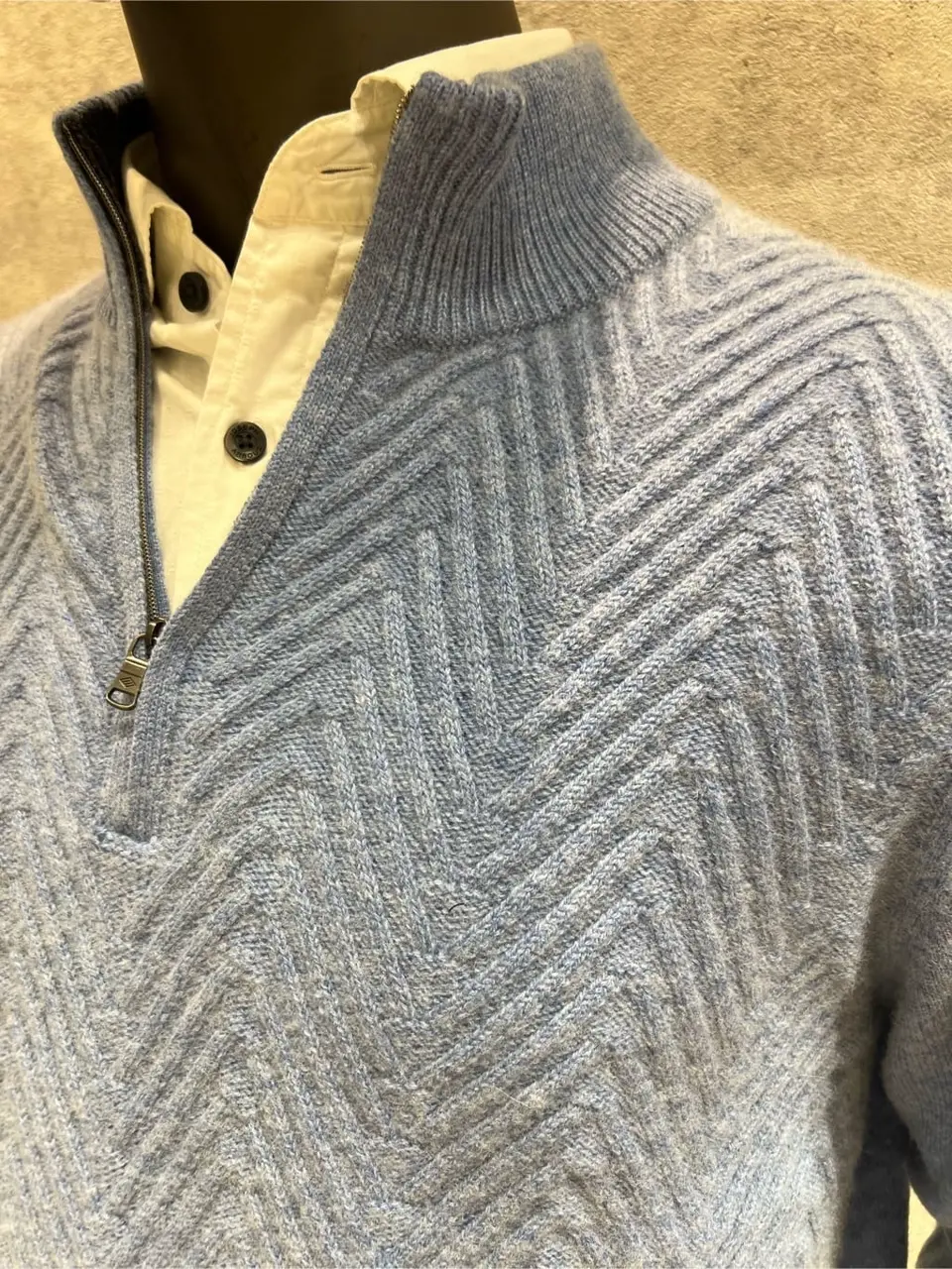 JOSEPH ABBOUD 上條 コーディネート画像