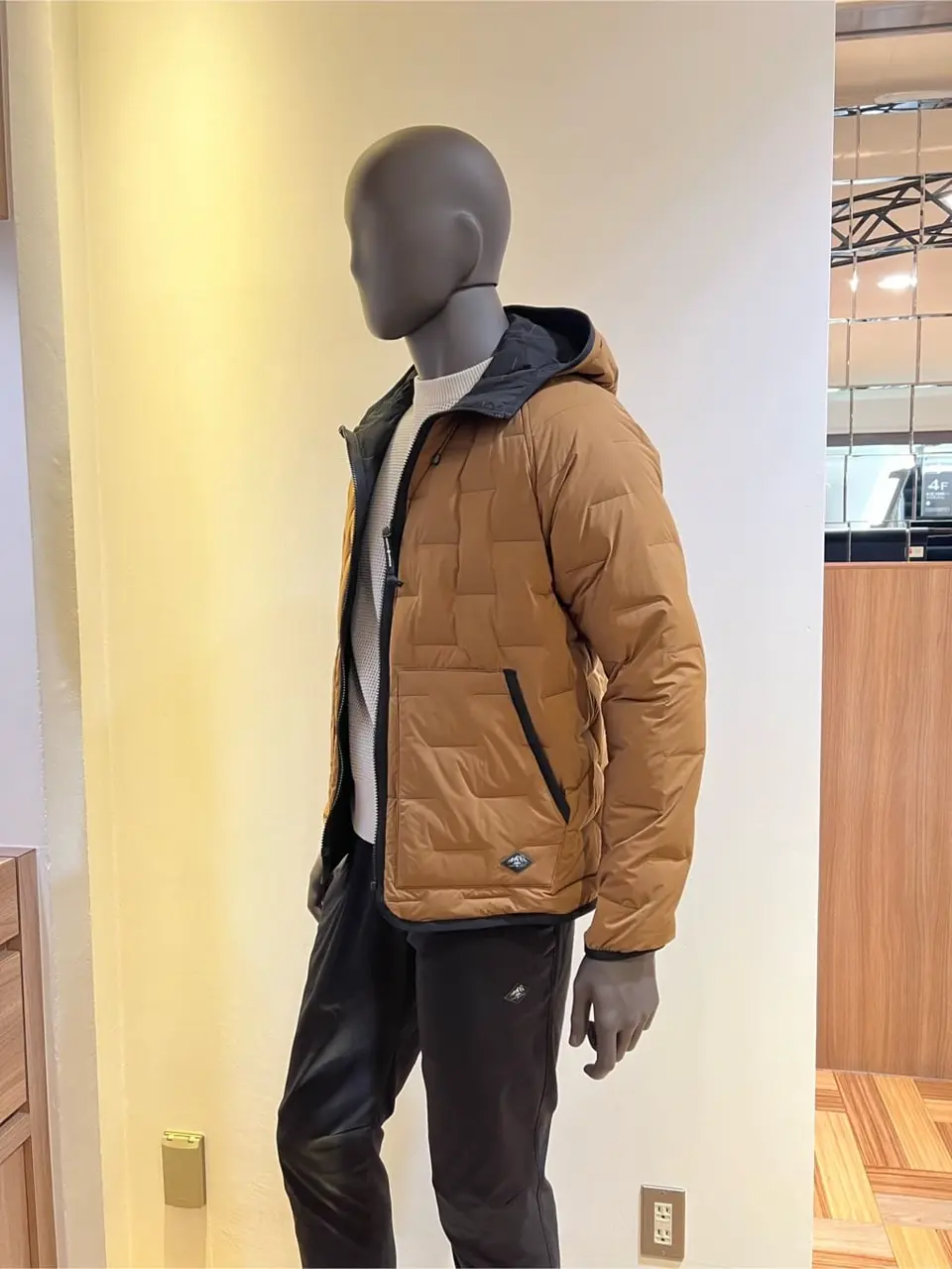 JOSEPH ABBOUD 森部 コーディネート画像