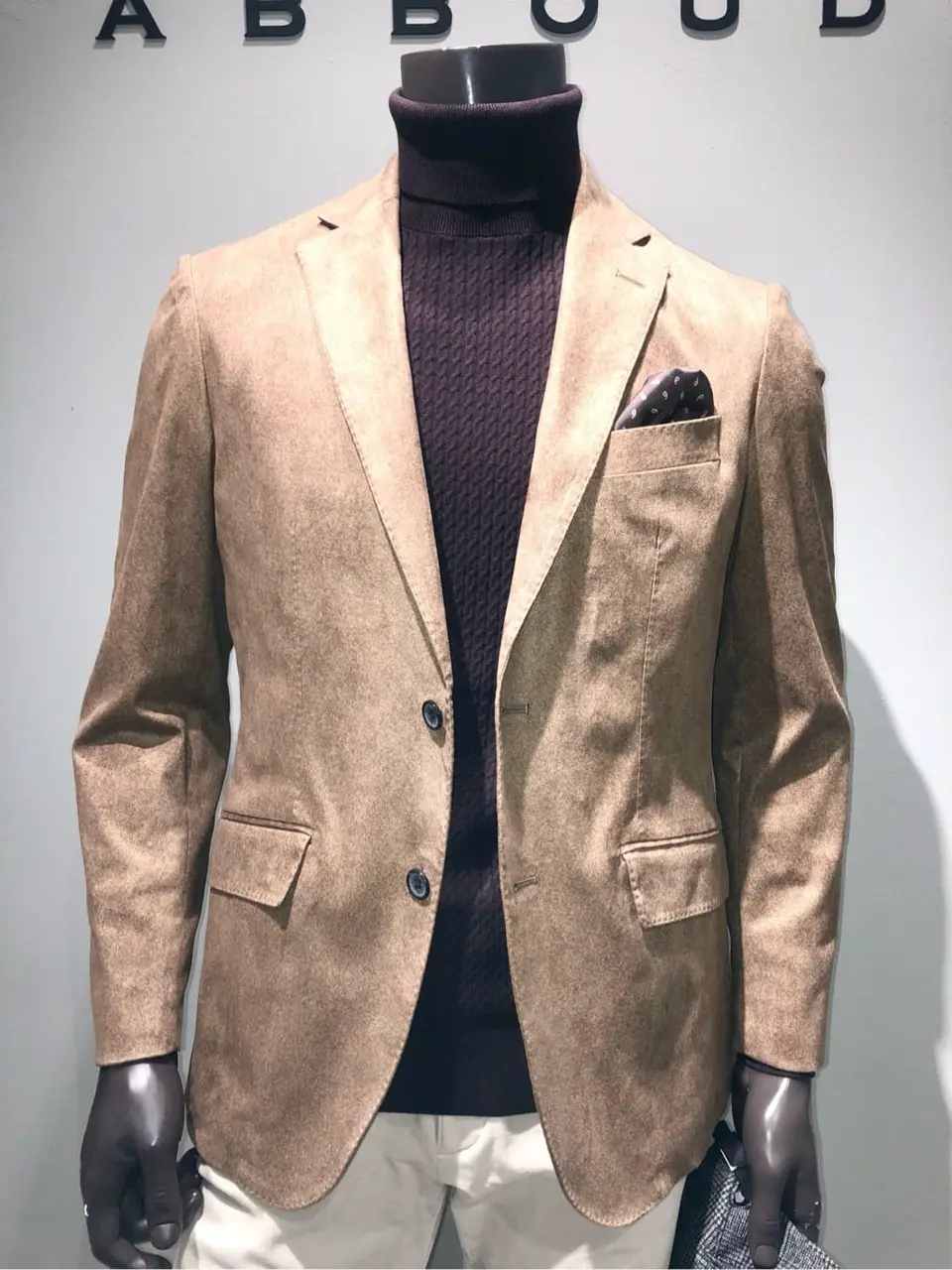 JOSEPH ABBOUD 川田 コーディネート画像