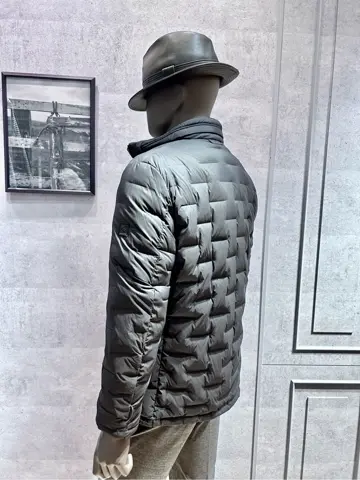 JOSEPH ABBOUD 二澤 コーディネート画像