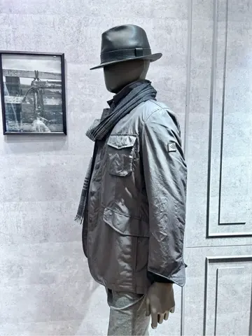 JOSEPH ABBOUD 二澤 コーディネート画像