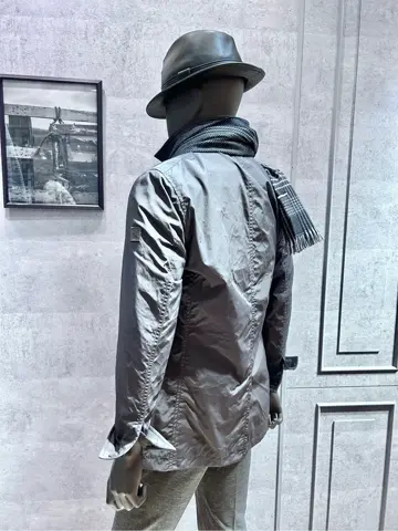 JOSEPH ABBOUD 二澤 コーディネート画像