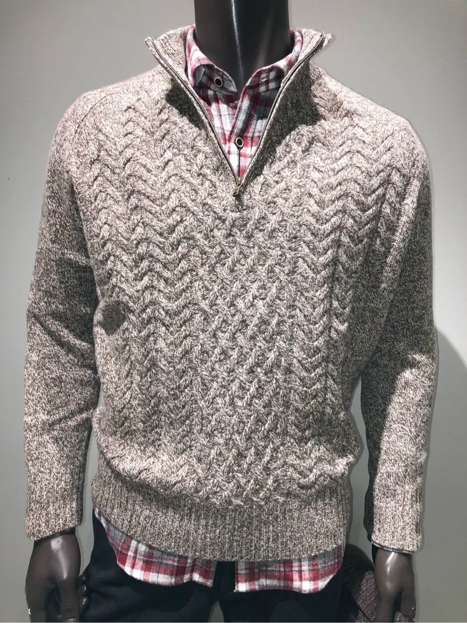 JOSEPH ABBOUD 川田 コーディネート画像