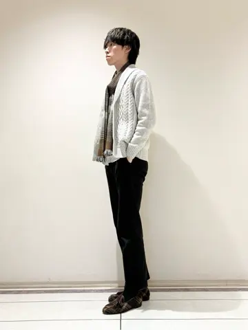 JOSEPH ABBOUD 近藤 コーディネート画像