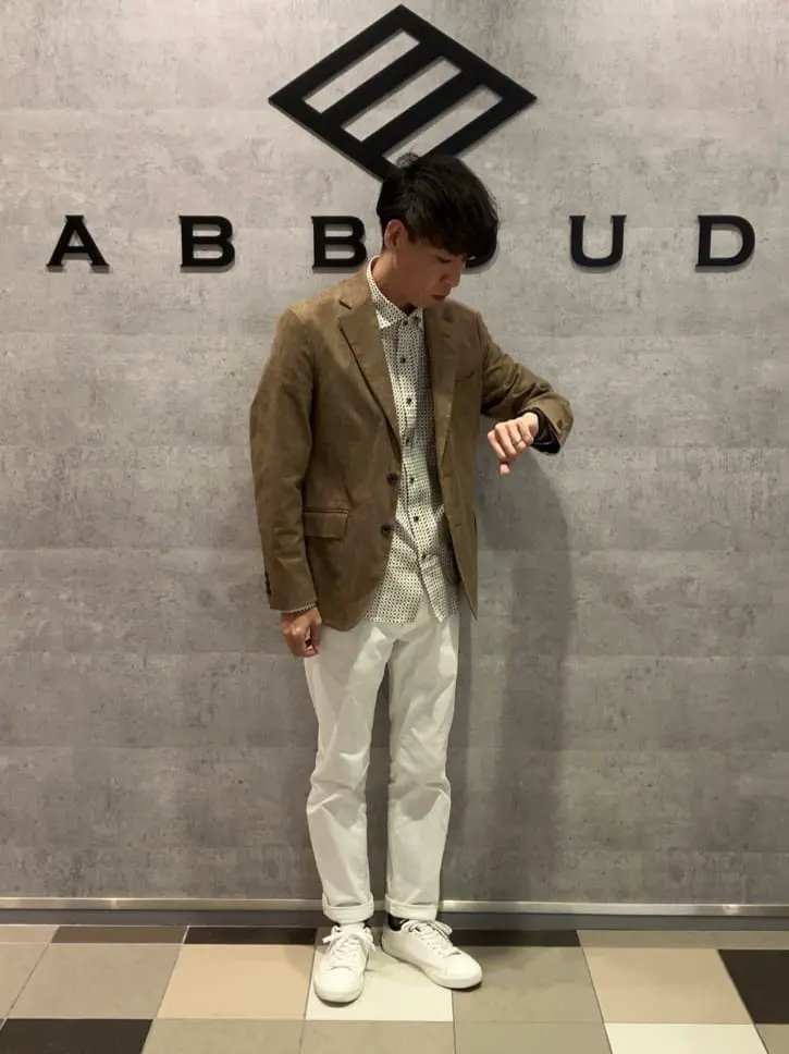 JOSEPH ABBOUD 足立 コーディネート画像