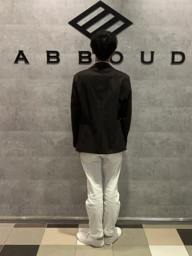 JOSEPH ABBOUD 足立 コーディネート画像