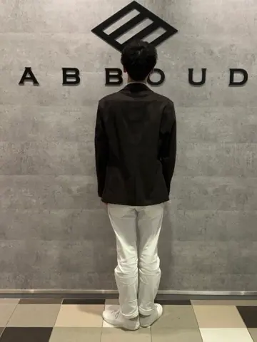 JOSEPH ABBOUD 足立 コーディネート画像