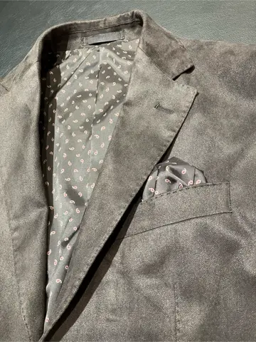 JOSEPH ABBOUD 足立 コーディネート画像