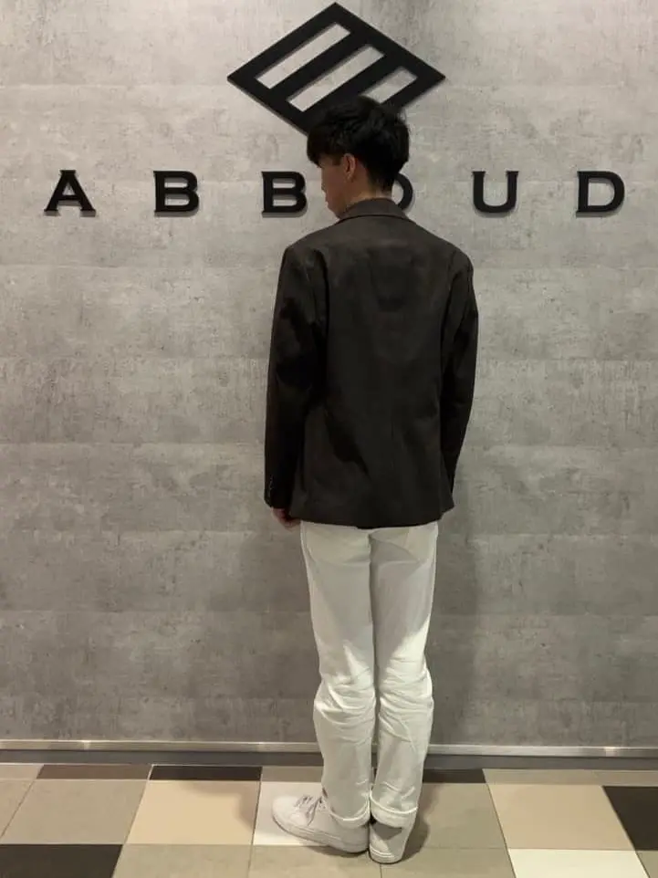 JOSEPH ABBOUD 足立 コーディネート画像