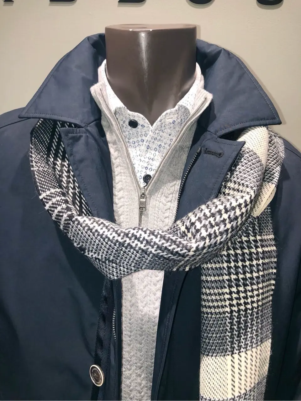 JOSEPH ABBOUD 川田 コーディネート画像