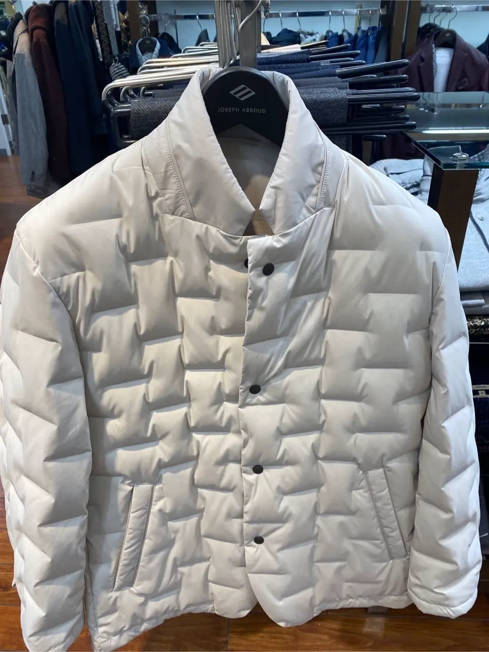 JOSEPH ABBOUD 坪井 コーディネート画像