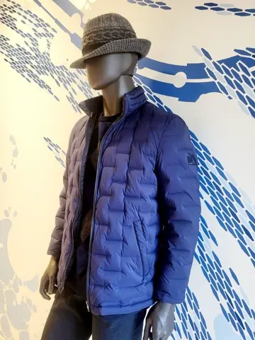 JOSEPH ABBOUD 亀井 コーディネート画像