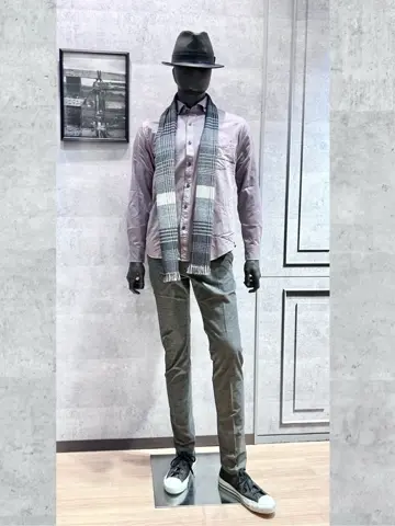 JOSEPH ABBOUD 二澤 コーディネート画像