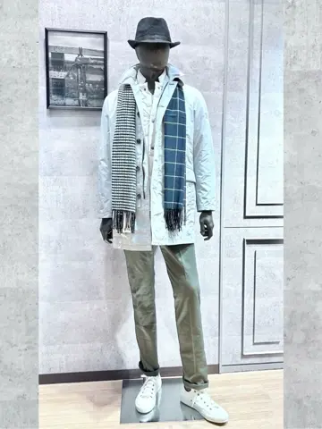 JOSEPH ABBOUD 二澤 コーディネート画像