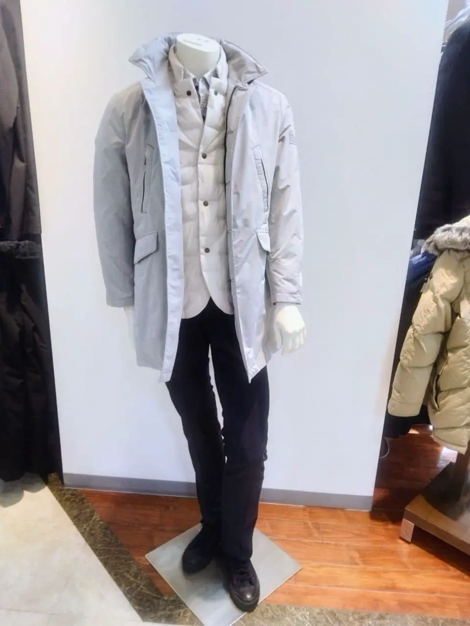 JOSEPH ABBOUD 　伊丹 コーディネート画像