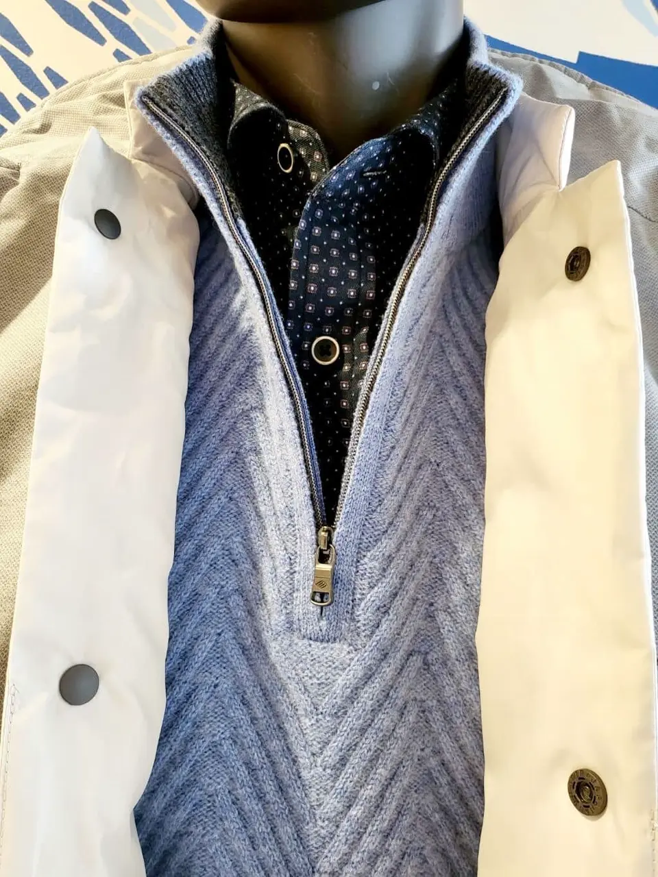 JOSEPH ABBOUD 亀井 コーディネート画像