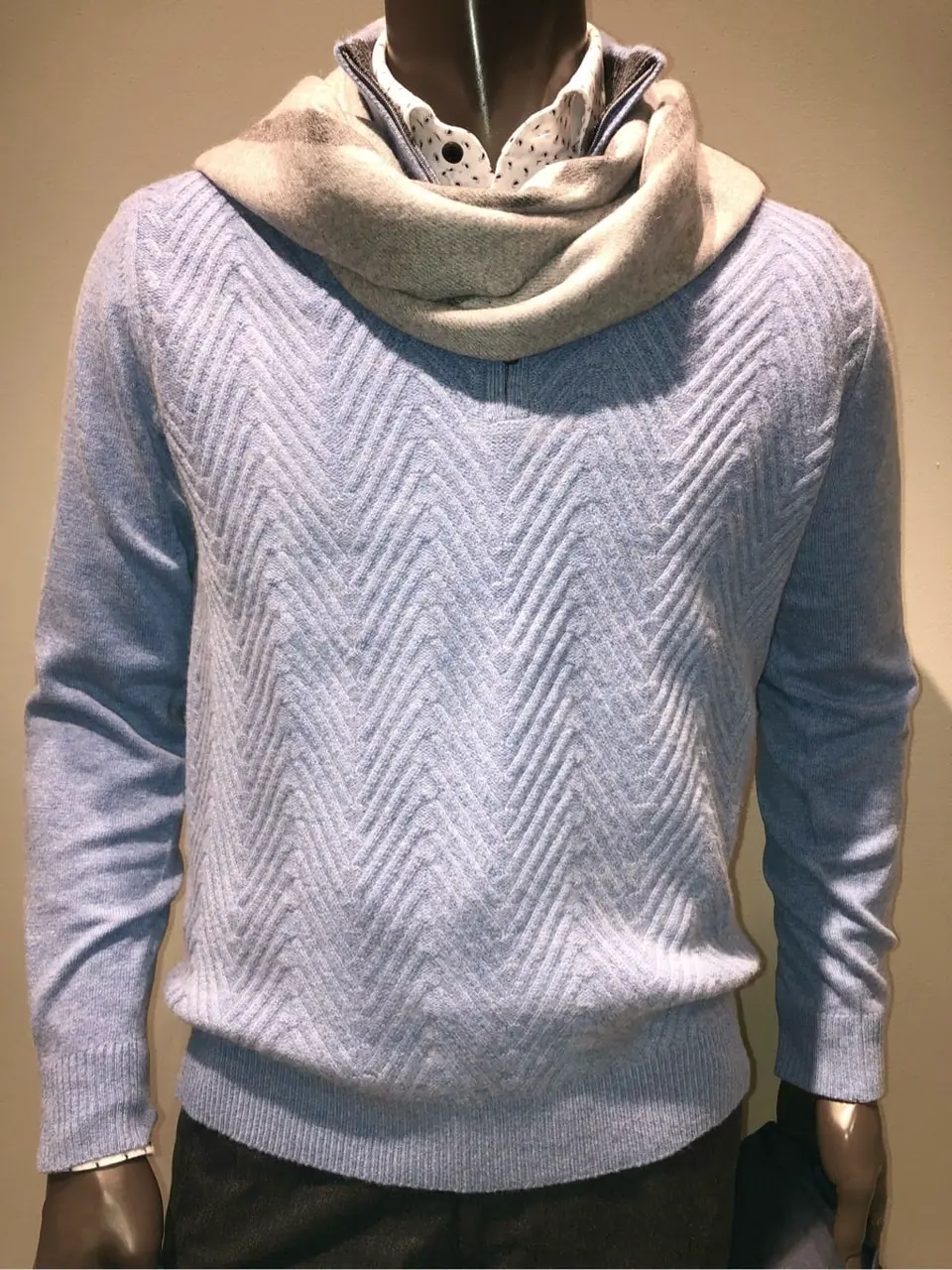 JOSEPH ABBOUD 川田 コーディネート画像