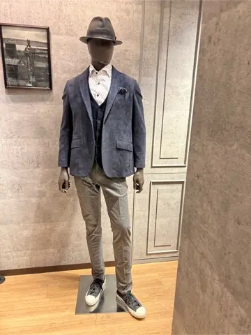 JOSEPH ABBOUD 上條 コーディネート画像