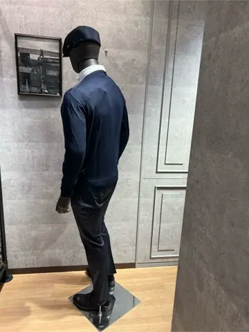 JOSEPH ABBOUD 上條 コーディネート画像