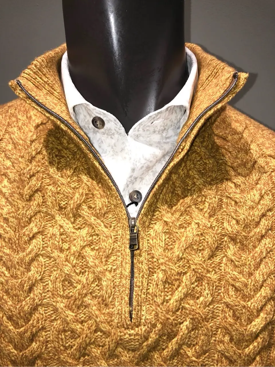 JOSEPH ABBOUD 川田 コーディネート画像