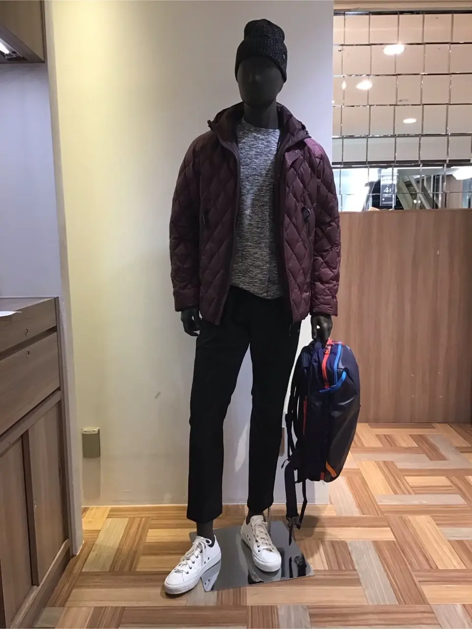 JOSEPH ABBOUD 小城 コーディネート画像