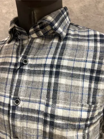 JOSEPH ABBOUD 上條 コーディネート画像