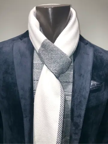 JOSEPH ABBOUD 川田 コーディネート画像