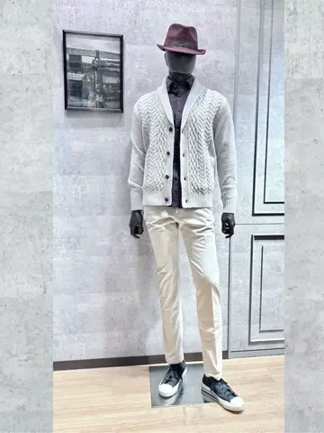 JOSEPH ABBOUD 二澤 コーディネート画像