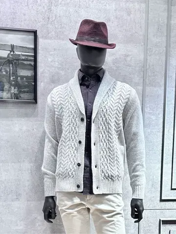 JOSEPH ABBOUD 二澤 コーディネート画像