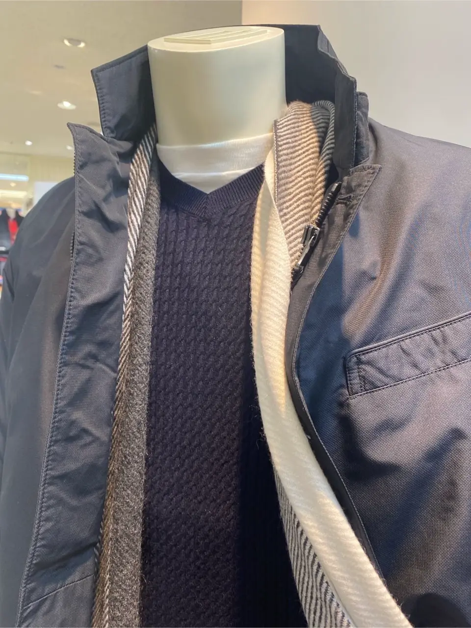 JOSEPH ABBOUD 坪井 コーディネート画像