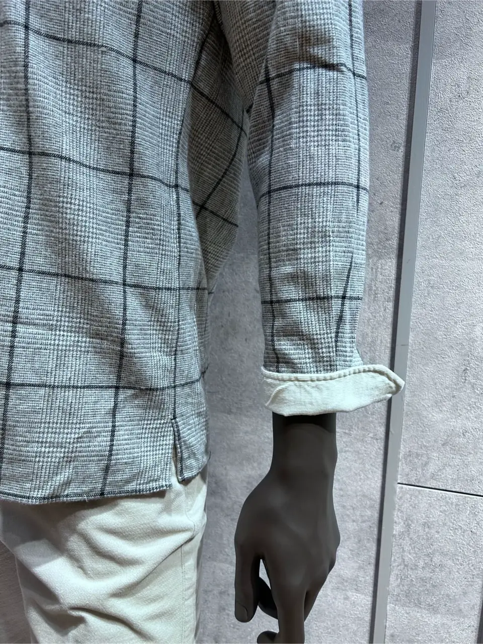 JOSEPH ABBOUD 二澤 コーディネート画像